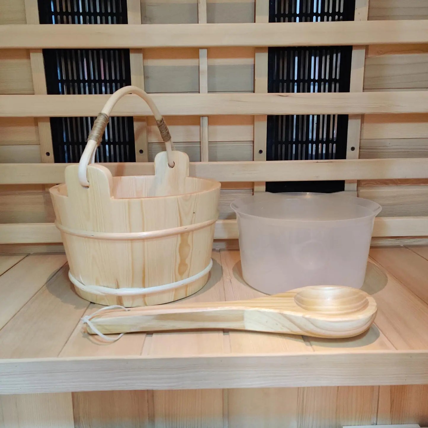 Wooden Sauna Bucket with Ladle Handmade Spa Accessory Bucket, (21.5cm) in Height, (30cm) in Diameter, Handle Classy